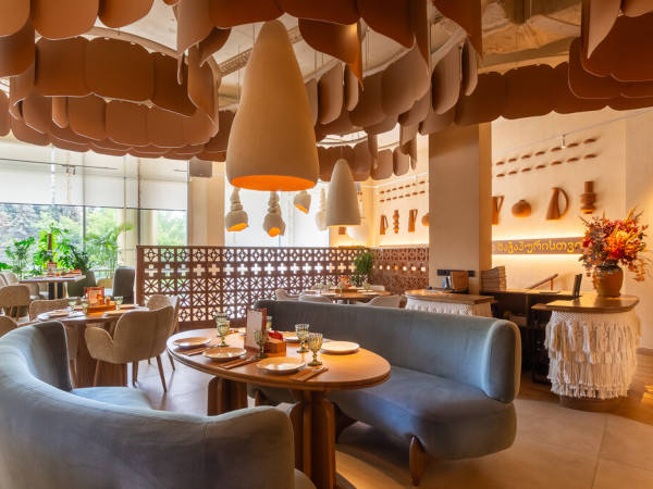 Ресторан «Грузинские истории»